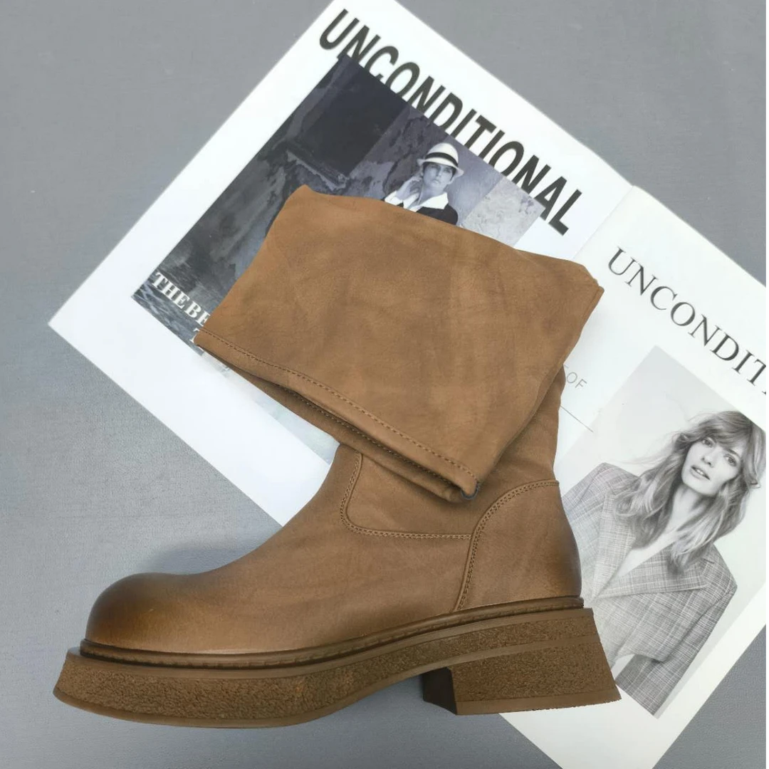 6808-2025栗色字母立体印花哑光复古风堆堆皱面软橡胶底骑士靴