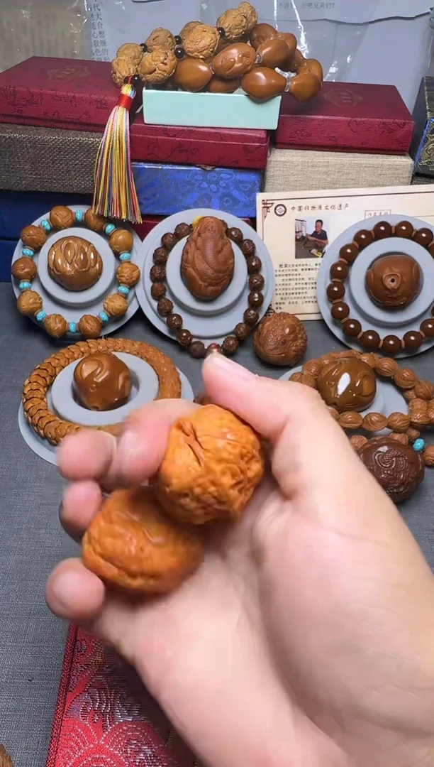 手串橄榄核蛤蟆头