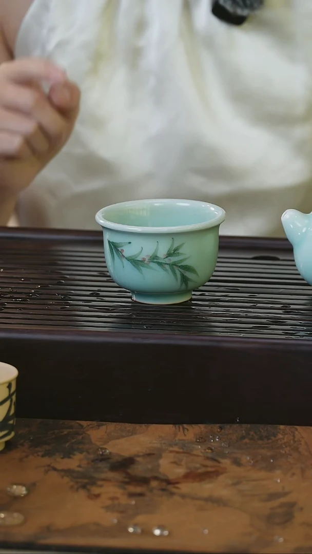 摆件望瓯陶溪川工笔画铃铛杯