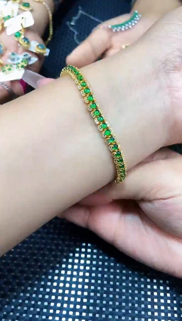 【闪购商品】翡翠手链未镶嵌111111111