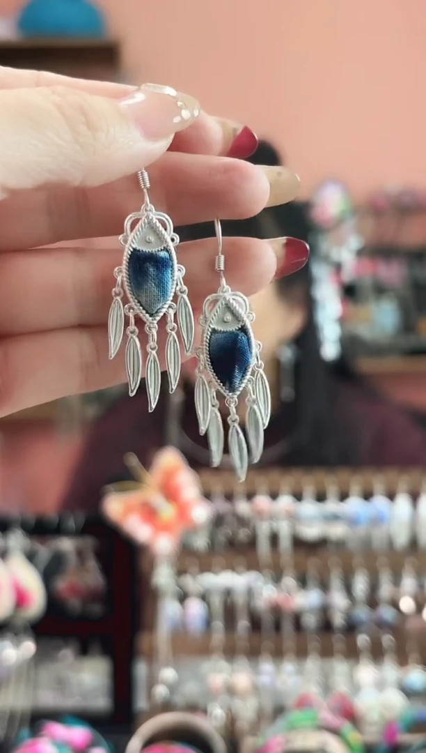 织绣艺枝独绣手工饰品136*