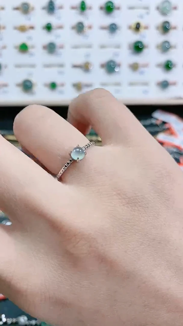 翡翠戒指银S925镶嵌天然翡翠
