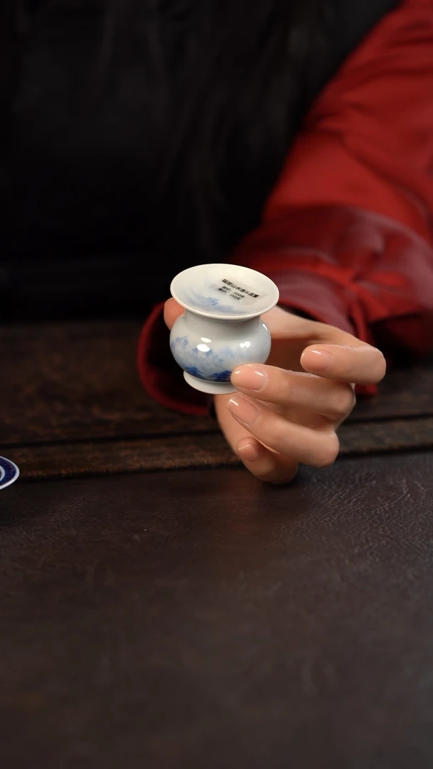 【闪购商品】杯聚澜堂国画山水渣斗盖置