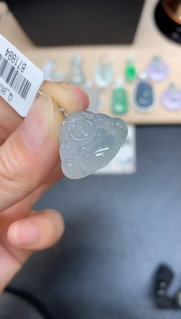 【闪购商品】翡翠颈饰18K金镶嵌佛公【无服务费多样性发其一