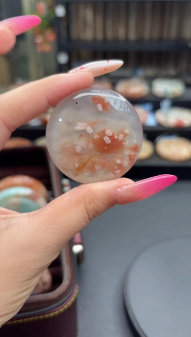 颈饰未镶嵌石英质玉286