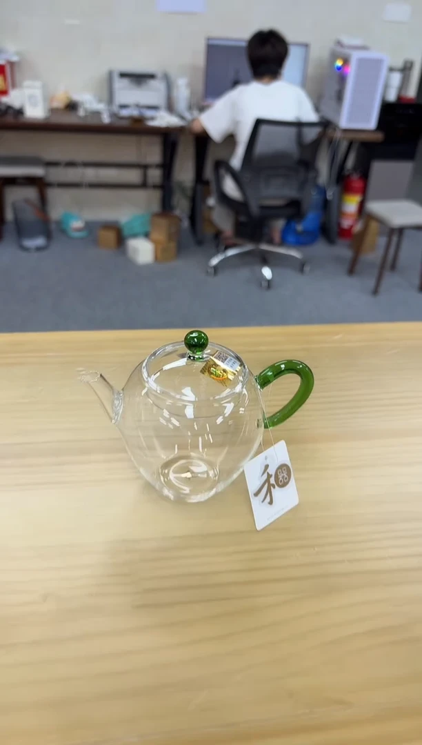 禾器-文巧壶-湖绿色