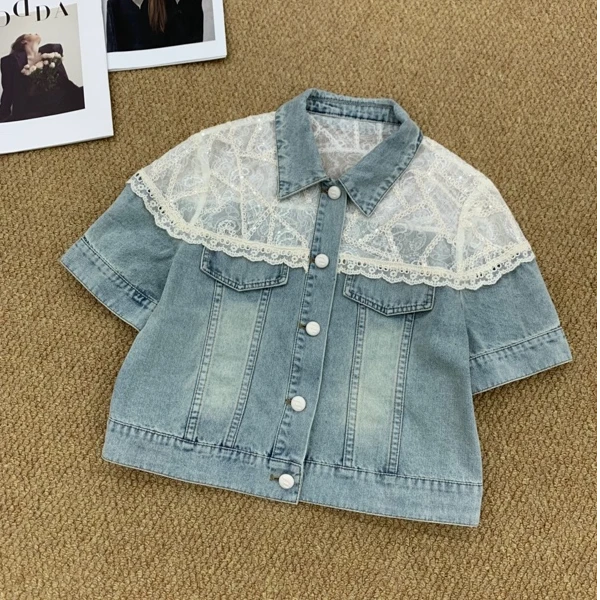 28130蓝色蕾丝拼接短袖牛仔外套