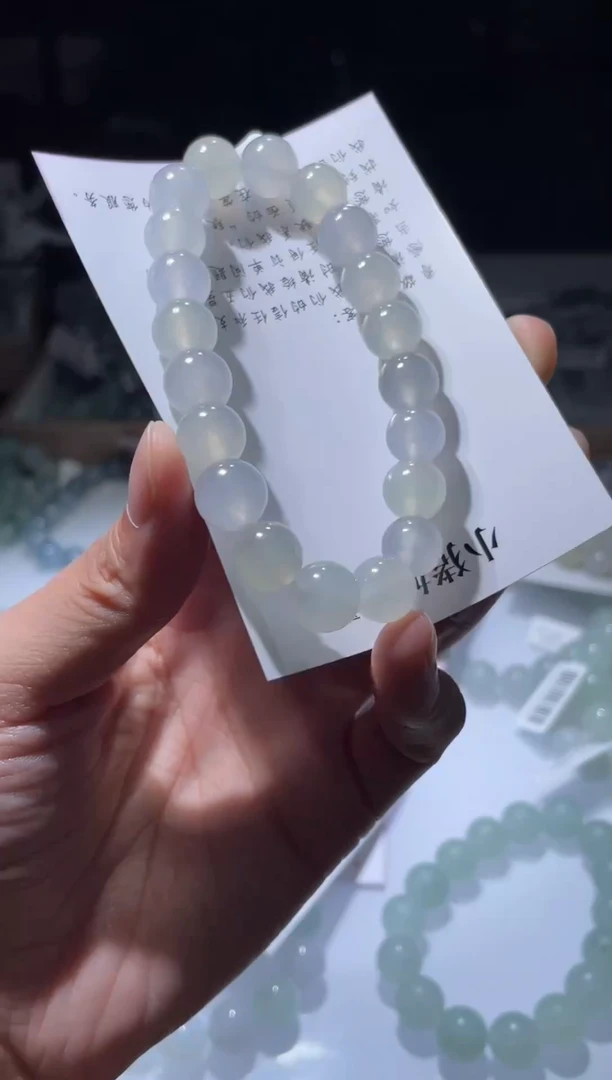 未镶嵌定制翡翠也****看翡翠手串