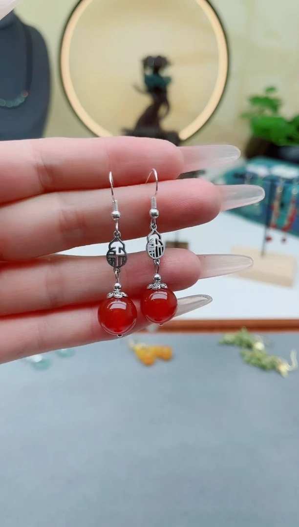 银S925镶嵌耳饰玛瑙/玉髓350