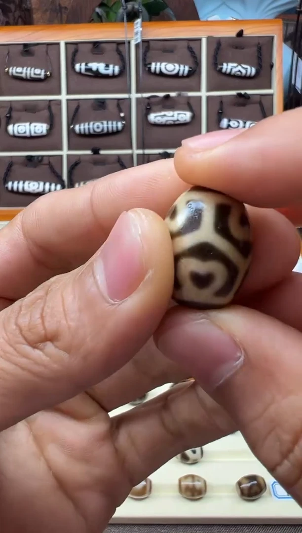 合金颈饰玛瑙/玉髓（覆膜）58.(微瑕)