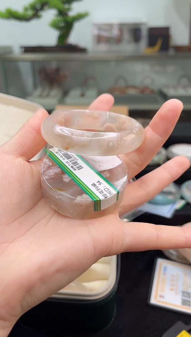 未镶嵌手镯石英质玉54圈口（赠品镯心）6751697