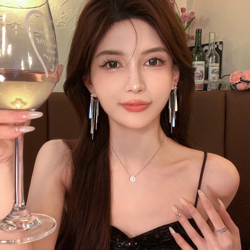 合金耳饰 至珀镜头感满分~长款流苏耳环小众2024年新款轻奢气质