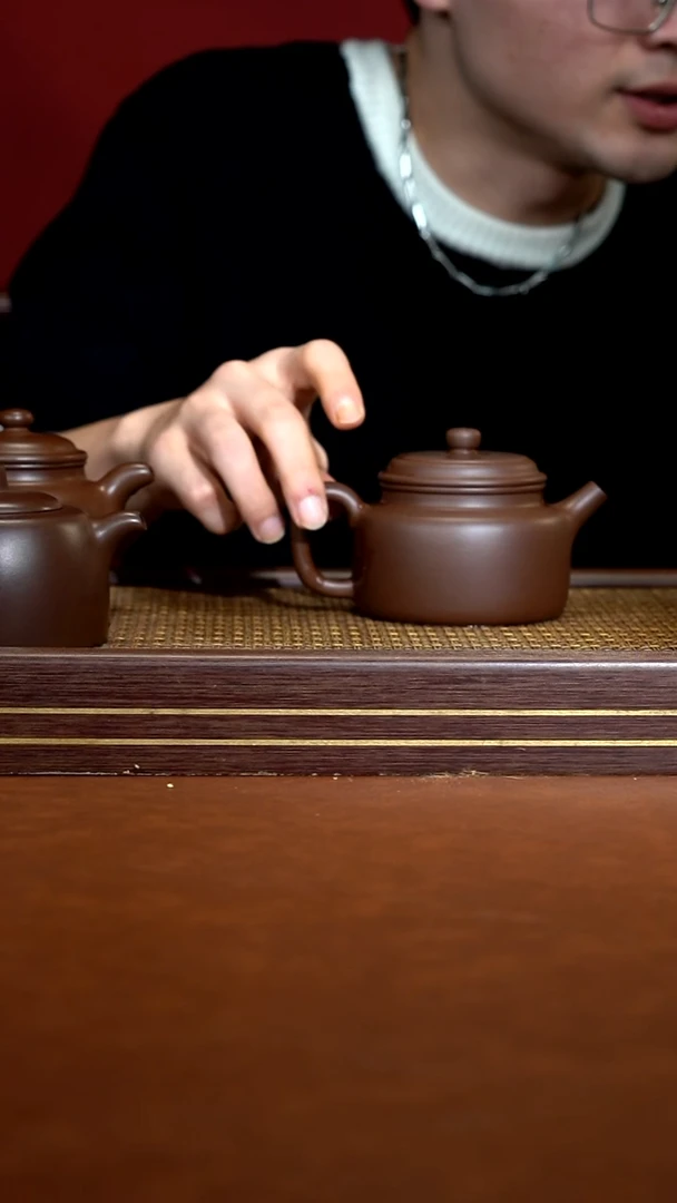 茶壶紫砂XLL   革紫泥  德钟   280cc    全手工