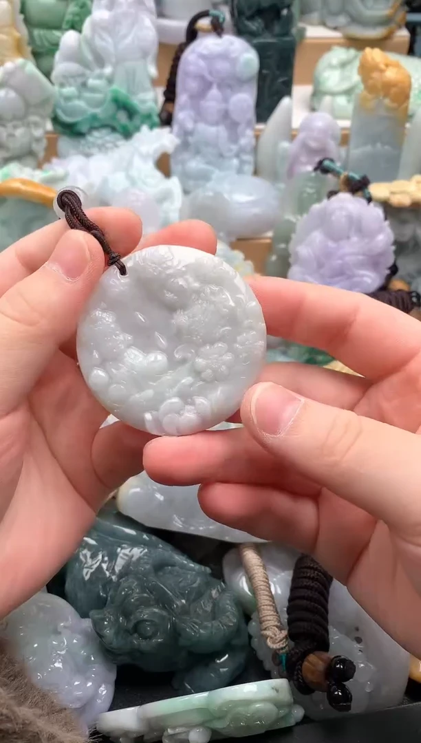 吊坠(不含链)未镶嵌翡翠1