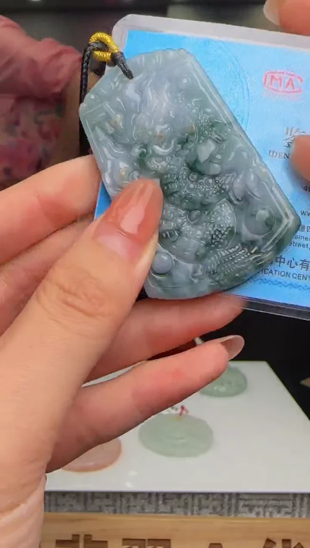 翡翠未镶嵌颈饰WB13830翡翠