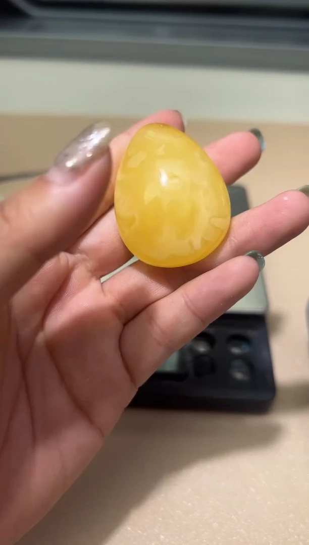 未镶嵌蜜蜡裸石蜜蜡吊坠