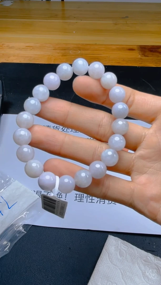 定制翡翠未镶嵌珠串