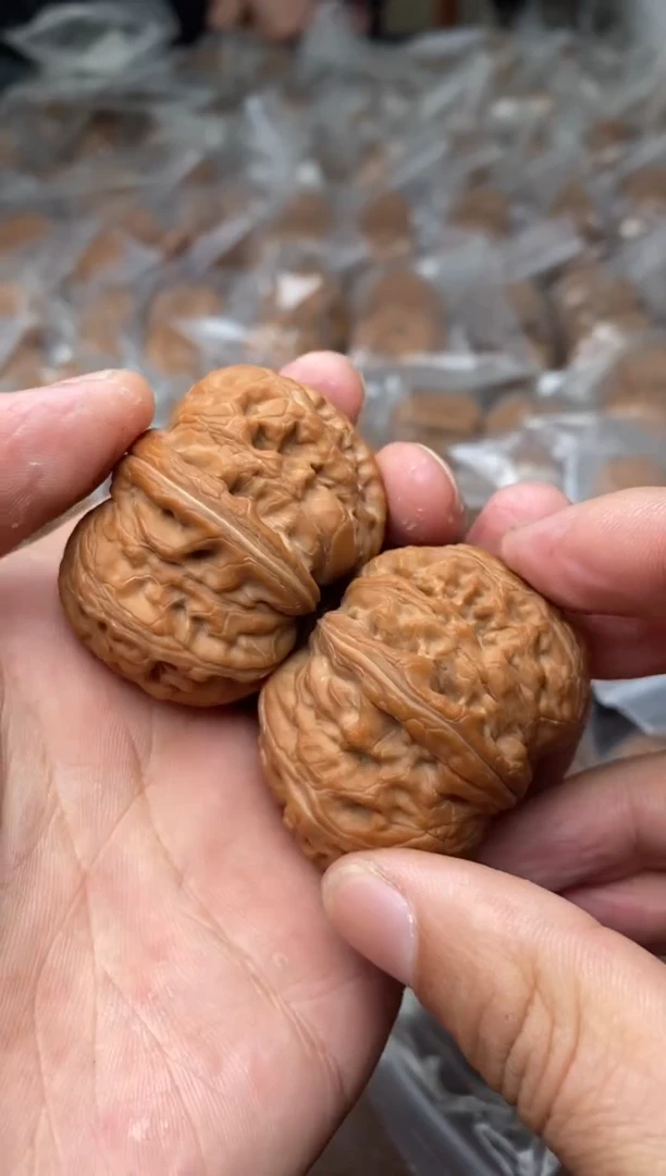 【闪购商品】文玩核桃把件A380号45尺元宝