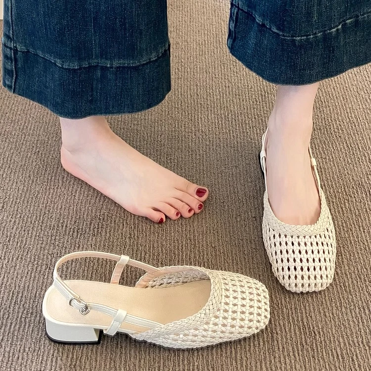 法式方头粗跟一字带后空凉鞋女夏季镂空气质百搭编织仙女风洞洞鞋