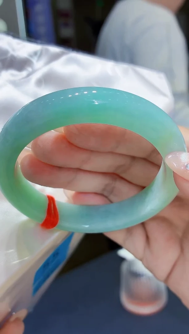 未镶嵌手镯翡翠翡翠手镯56