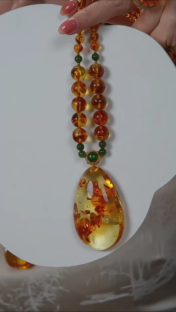 琥珀（花珀）项链未镶嵌花珀水滴
