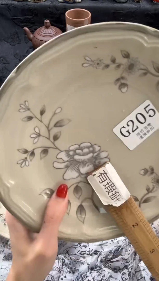 瓷片追****者       G205