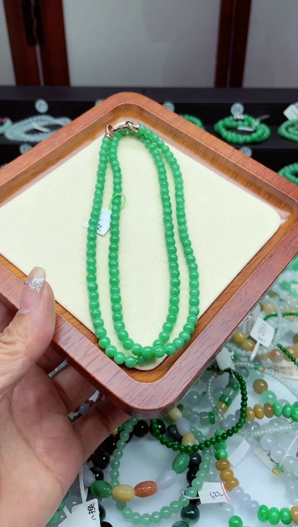 【闪购商品】翡翠手链未镶嵌翡翠