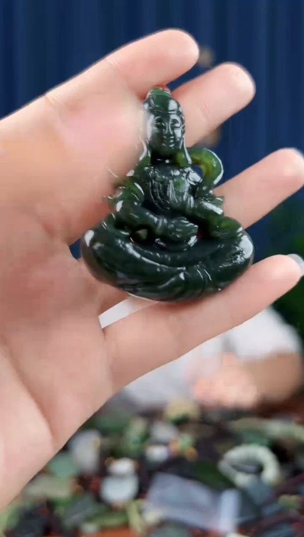 未镶嵌和田玉挂件拍一发一，多样性发货