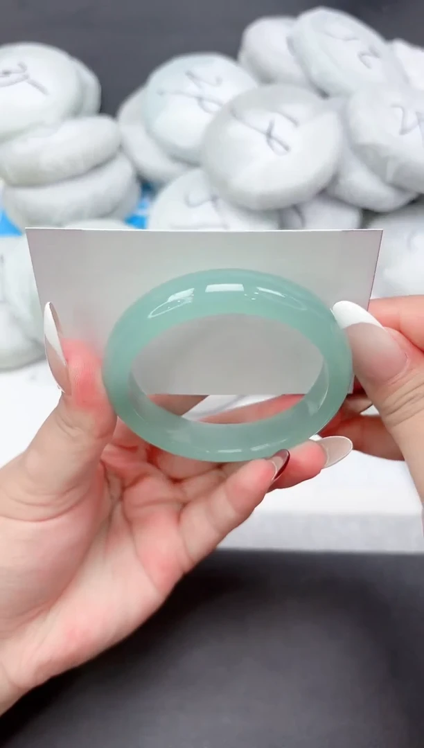 未镶嵌手镯石英质玉213-55.2