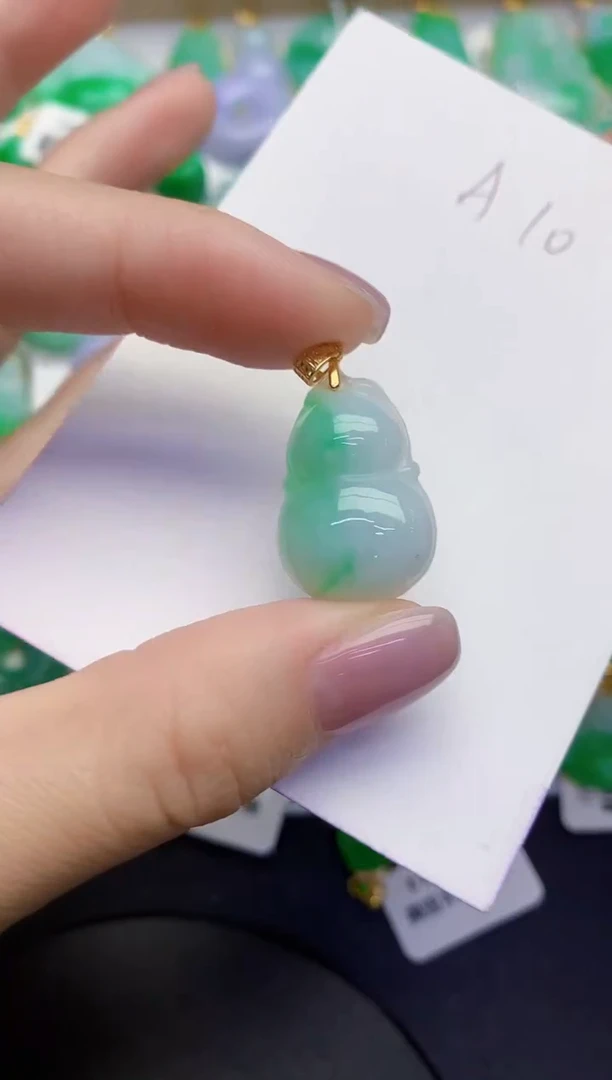 颈饰未镶嵌翡翠缅甸天然翡翠A货