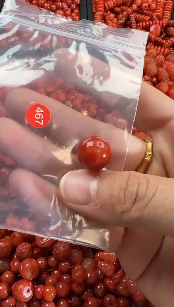 【闪购商品】南红玛瑙颈饰未镶嵌1