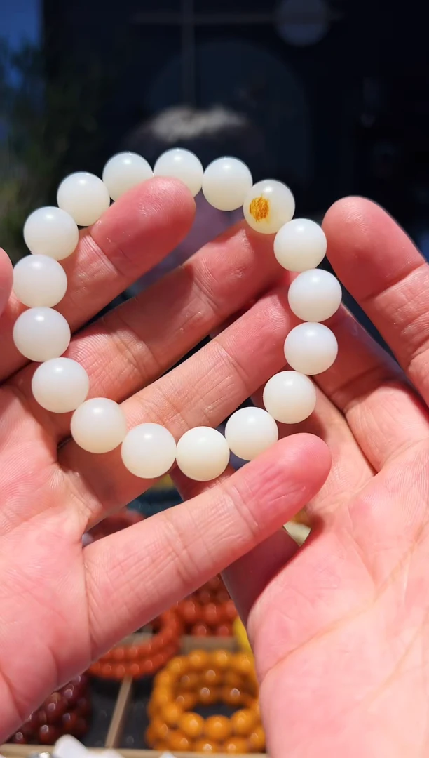 手串未镶嵌和田玉12+单圈