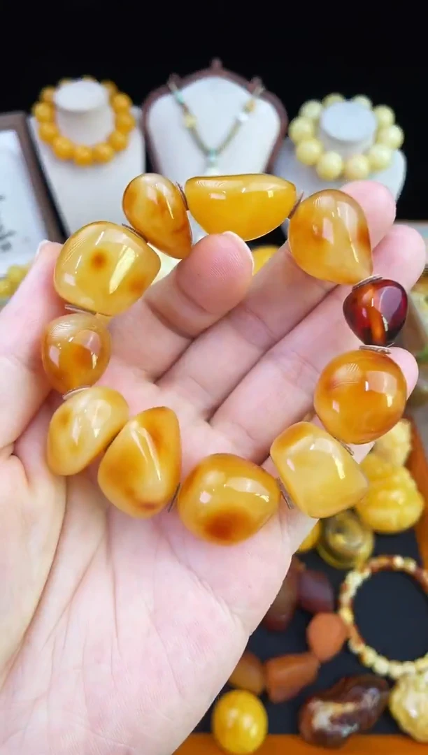 琥珀未镶嵌珠宝奇石柒月