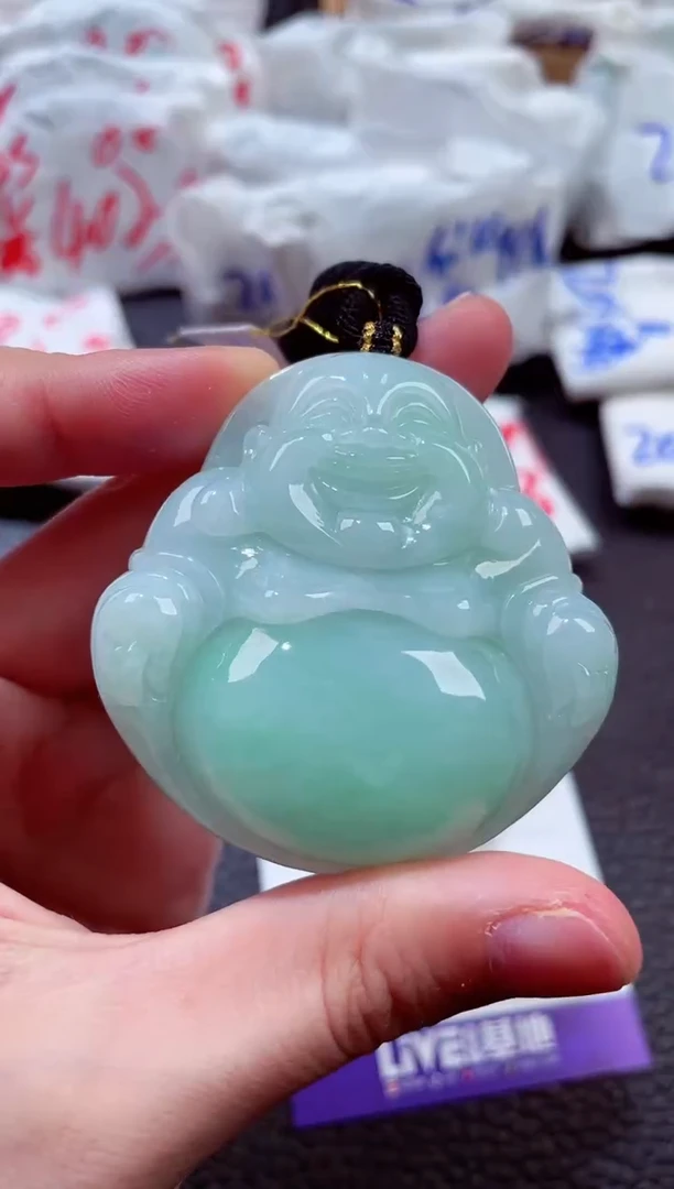 翡翠未镶嵌颈饰00016300