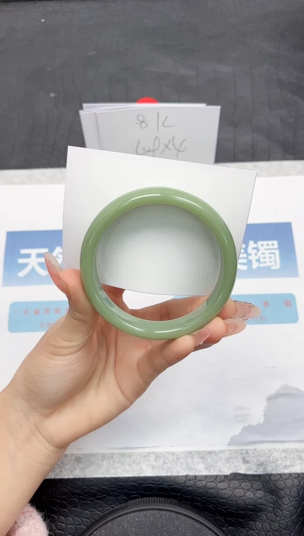 【闪购商品】石英质玉手镯未镶嵌O109-60.8