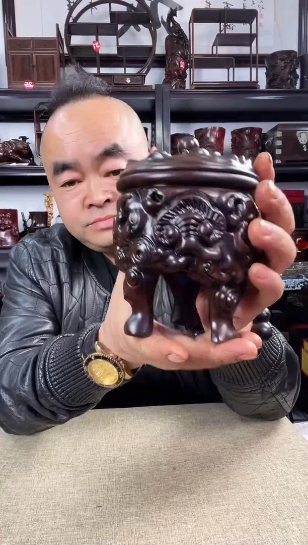 木老李红木工艺品265瑕疵