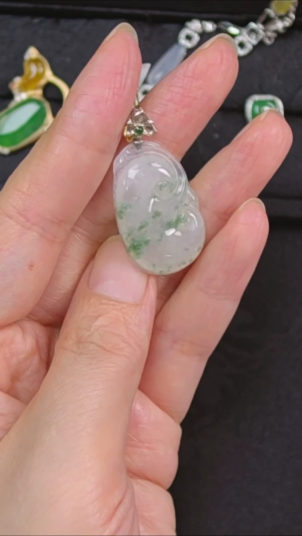 吊坠(不含链)未镶嵌翡翠天然缅甸翡翠吊坠