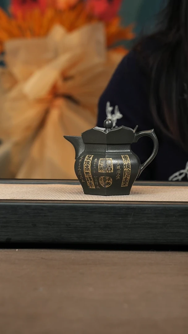 【闪购商品】紫砂茶壶【P052】僧帽251c