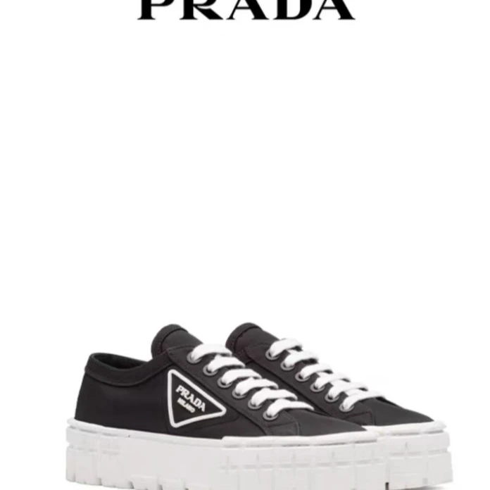 95新 Prada/普拉达 海囤Q/普拉达/35码/CC188073