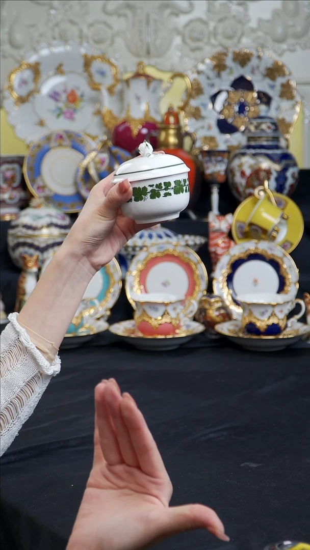 骨瓷婷婷中古器物如图所示21
