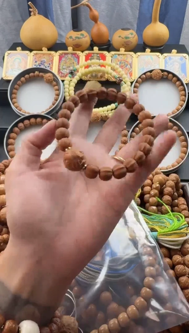 手串猴头核桃鲨鱼送单颗雕刻瑕疵