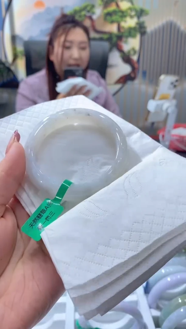 【闪购商品】翡翠手镯未镶嵌00008951