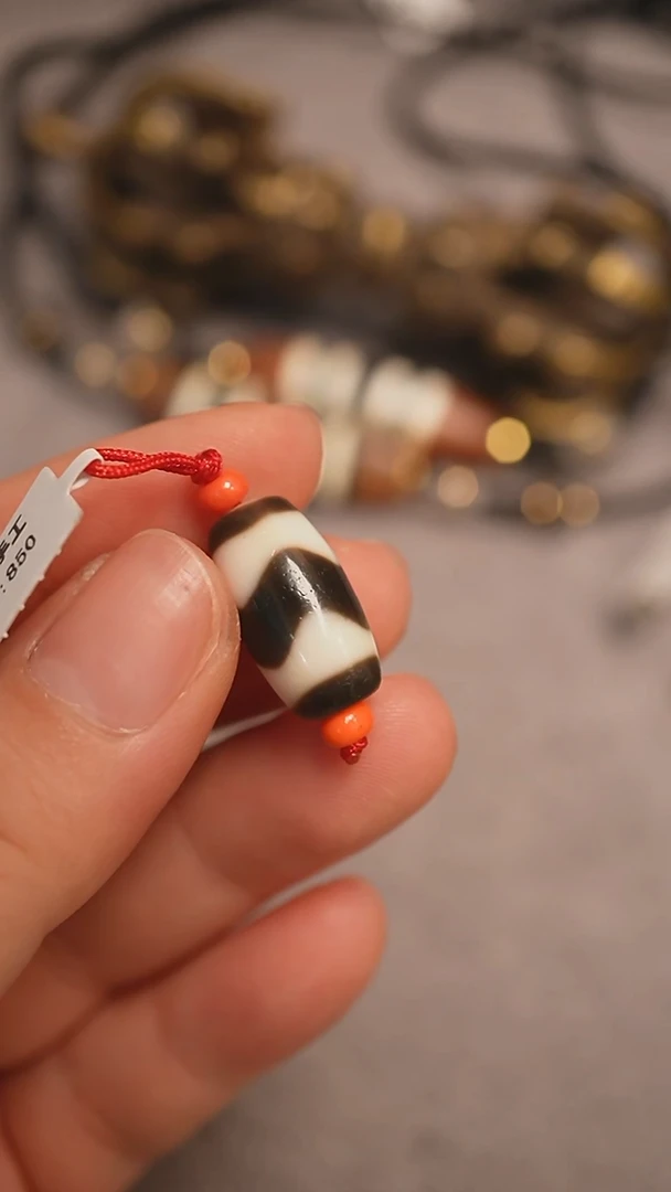 未镶嵌颈饰玛瑙/玉髓蚀花玛瑙珠定制编绳