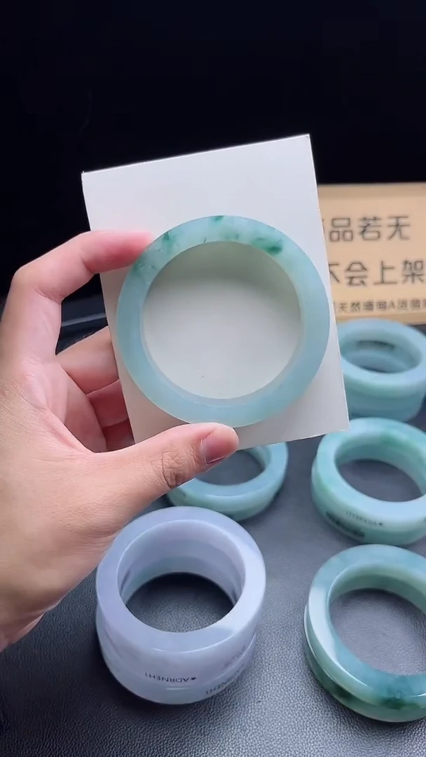 未镶嵌手镯定制翡翠叶*定制