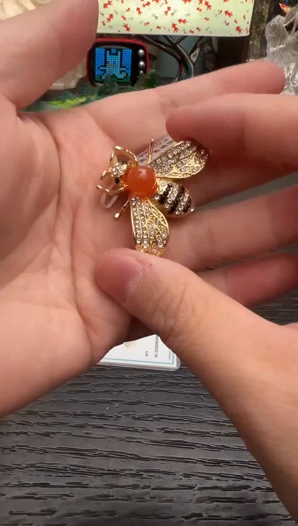 南红小蜜蜂南红小蜜蜂