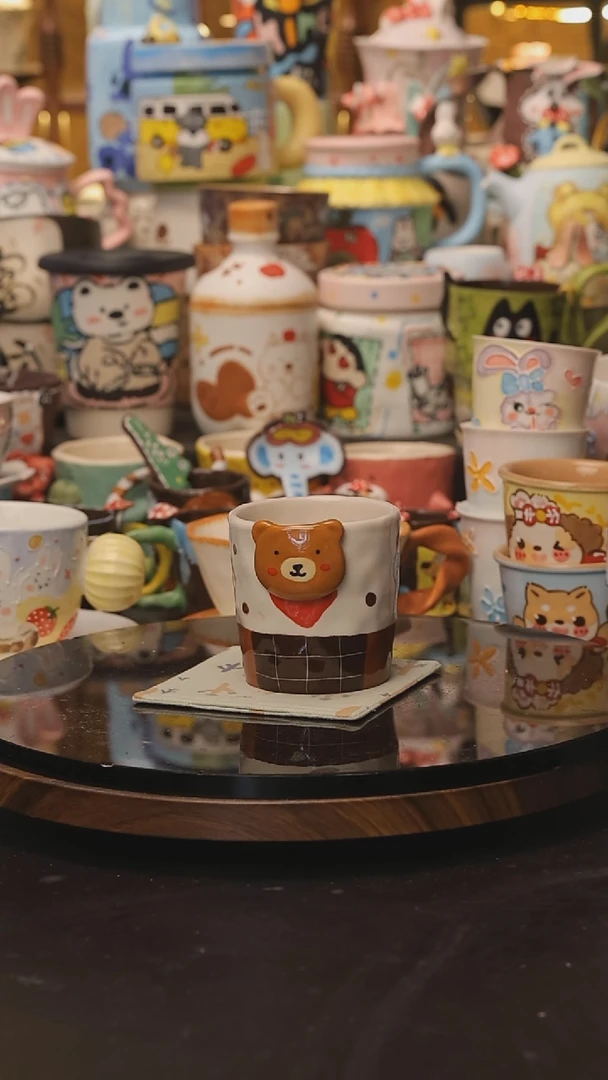 景德镇釉下彩绘设计师款式陶瓷