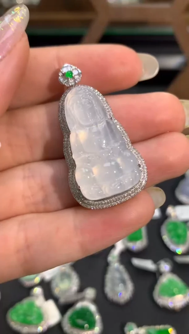 翡翠18K金镶嵌吊坠(不含链)吊坠