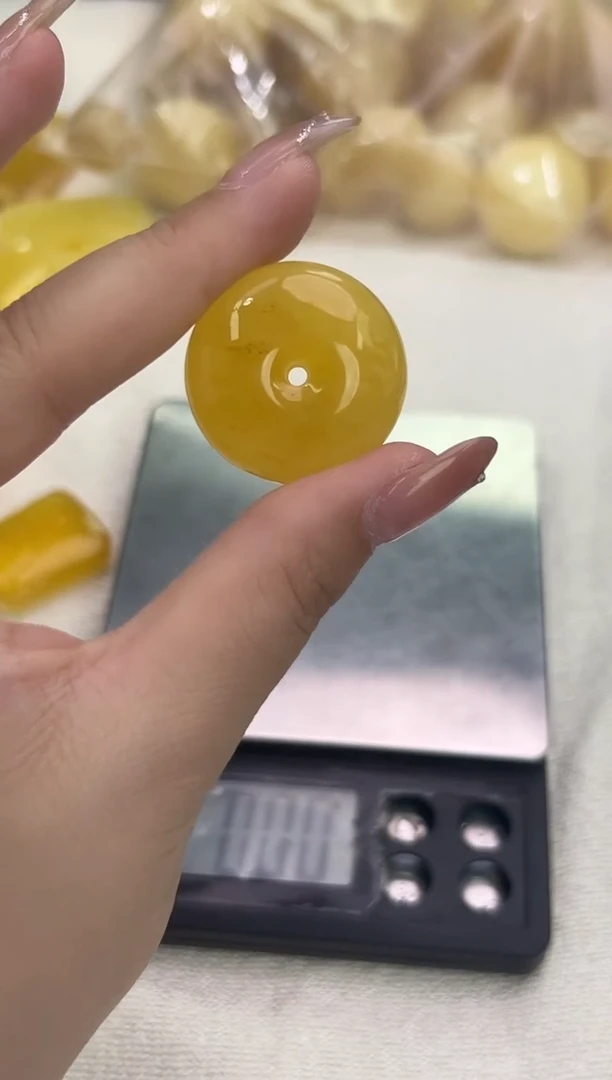 裸石琥珀未镶嵌琥珀蜜蜡吊坠