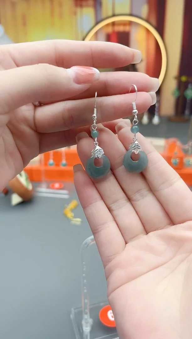 未镶嵌翡翠耳饰T88