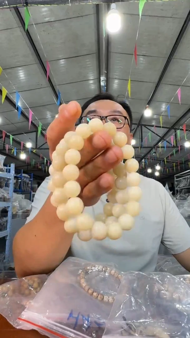 手串白玉菩提A1 实物为准